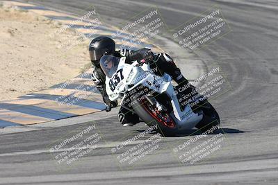 media/Dec-07-2025-CVMA (Sun) [[3e7d2de5dc]]/Race 7-Formula Lightweight Twins Shootout/